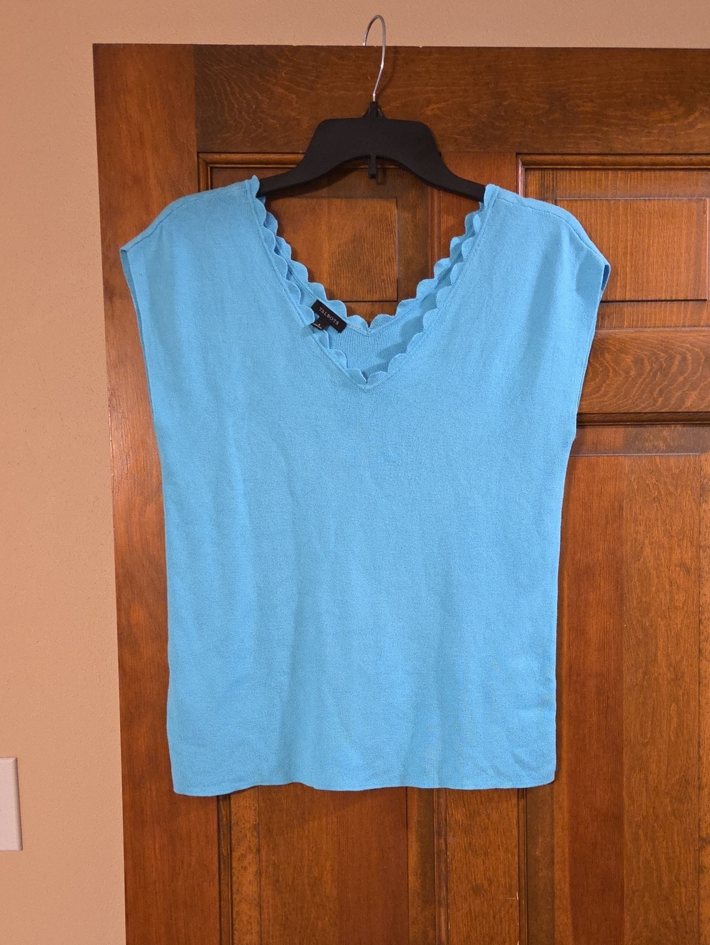 Talbots Light Blue Scalloped V-Neck Tank
